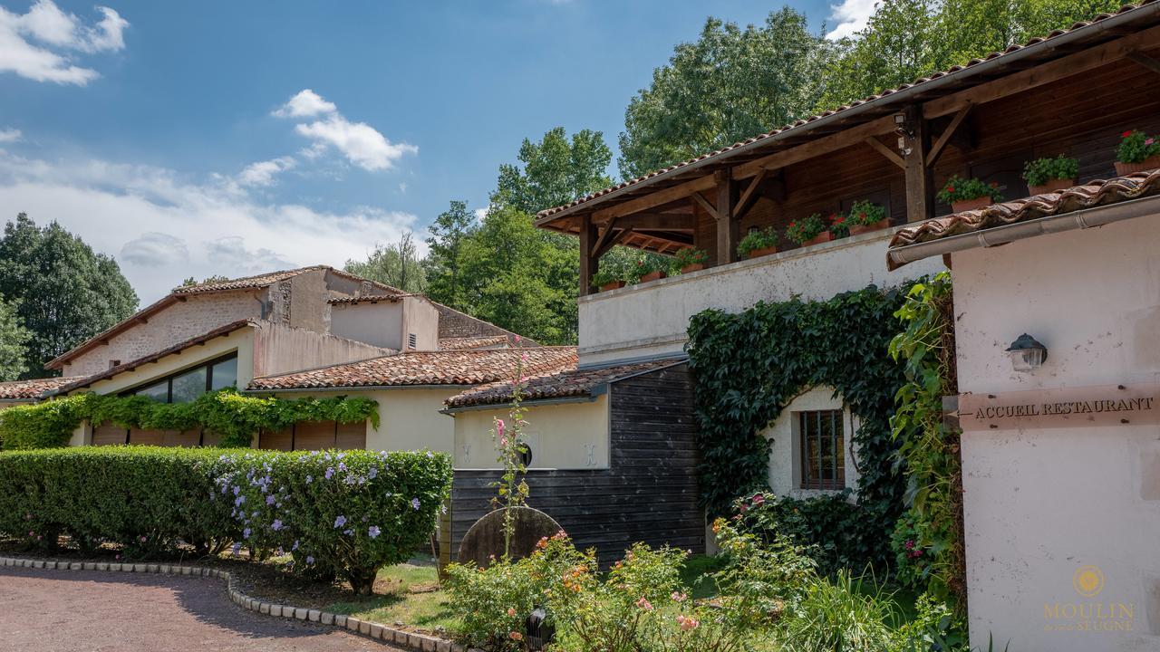 فندق Mosnac في  Moulin Du Val De Seugne المظهر الخارجي الصورة